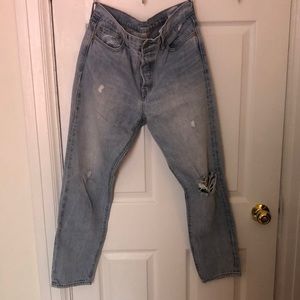 Levi’s Relaxed High Waisted Straight/Slim